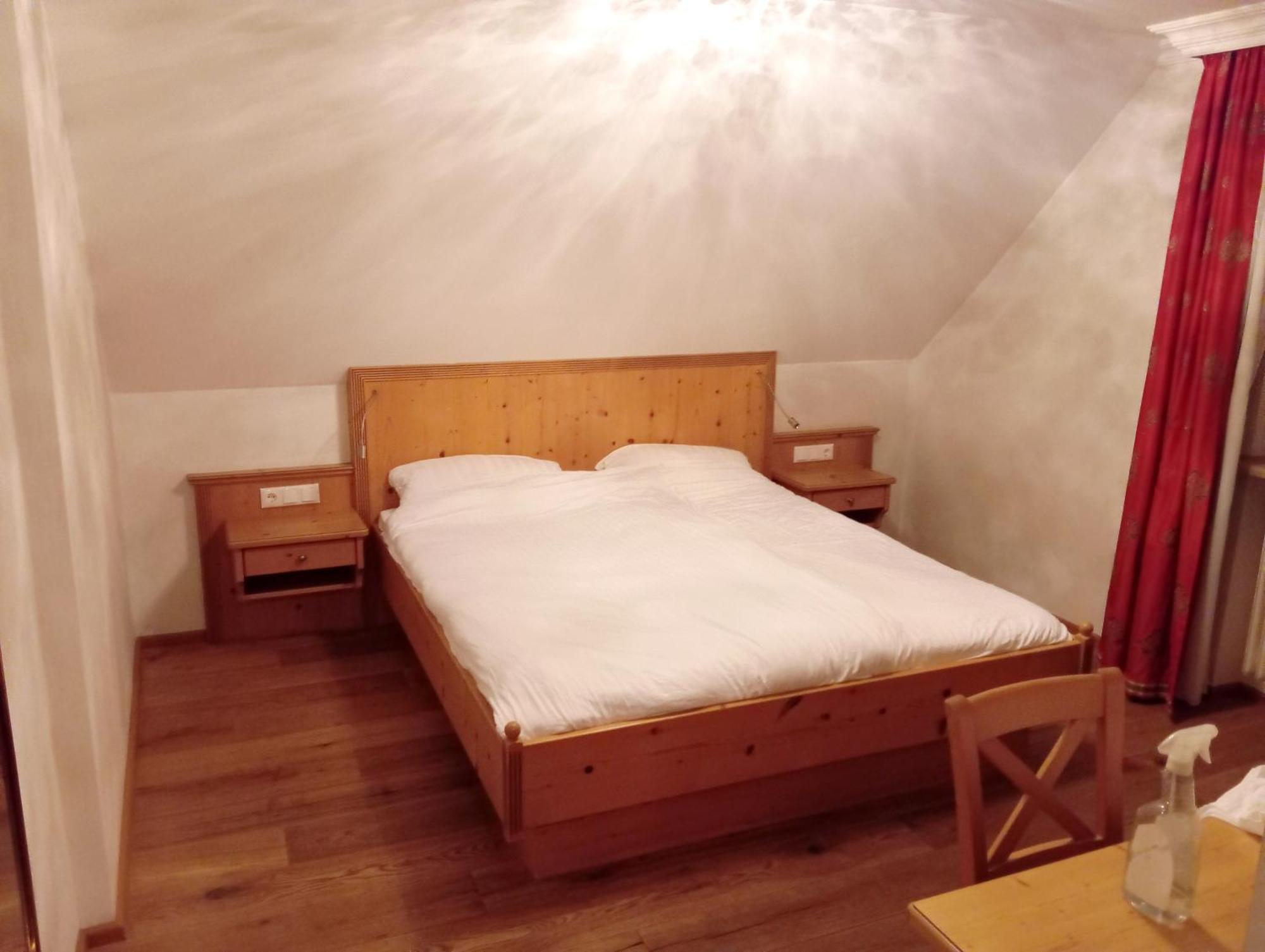 Eichen Schloessl Hotel - Munich, Munich